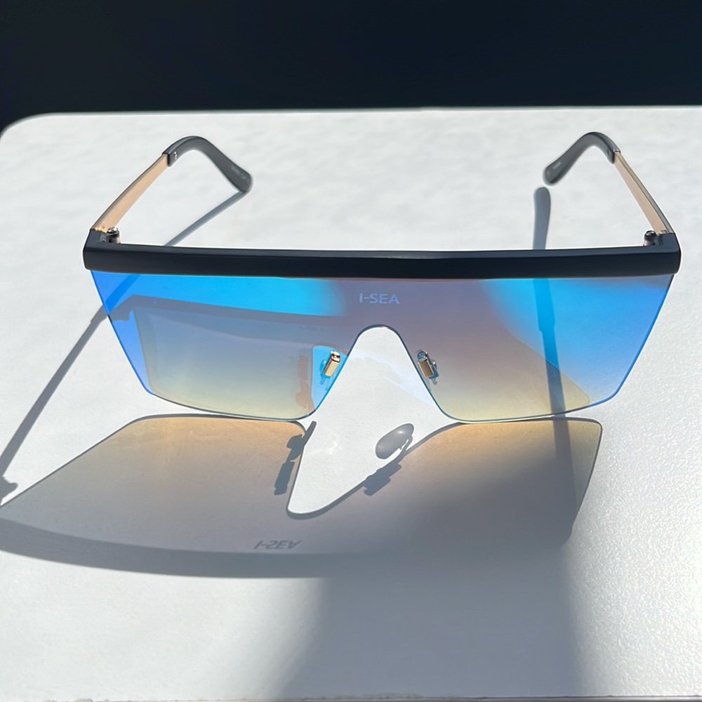 Oversized blue mirror sunglasses I-Sea